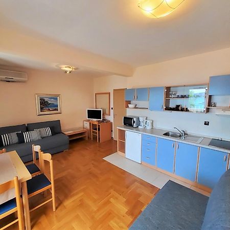 Apartments Petra I Karlo Turanj Habitación foto